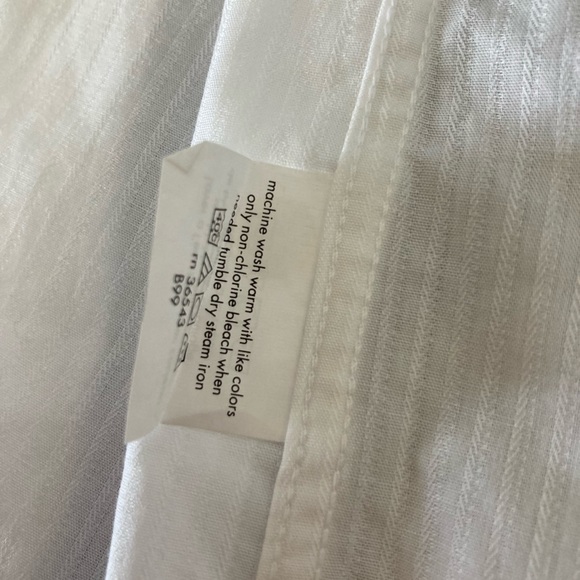 Michael Kors white dress shirt - Picture 5 of 6